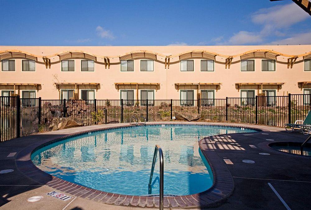 Doubletree By Hilton Napa Valley - American Canyon Exterior foto